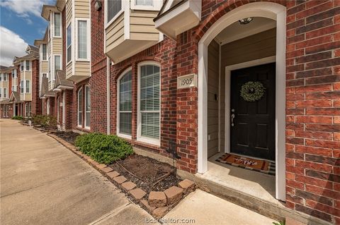 Tiny photo for 1198 Jones Butler Road #1905, College Station, TX 77840 (MLS # 26005040)