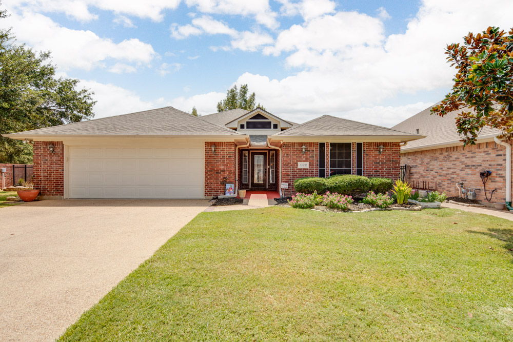 Photo of 1320 Wilshire Court, College Station, TX 77845 (MLS # 26010719)
