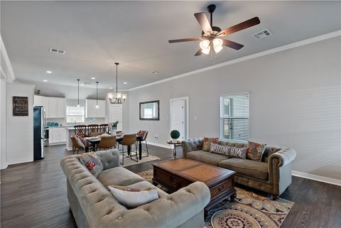 Tiny photo for 3161 Normandy Way, Bryan, TX 77808 (MLS # 26000252)