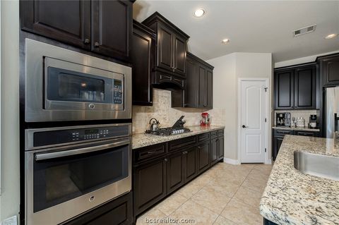 Tiny photo for 4405 Toddington Lane, College Station, TX 77845 (MLS # 26003144)
