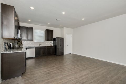 Tiny photo for 980 Marquis Drive, Bryan, TX 77803 (MLS # 26000352)