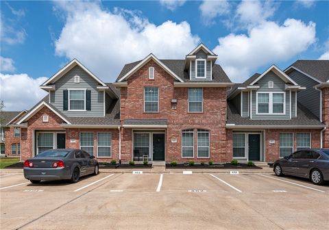 Tiny photo for 1001 Krenek Tap Road #402, College Station, TX 77840 (MLS # 25011517)