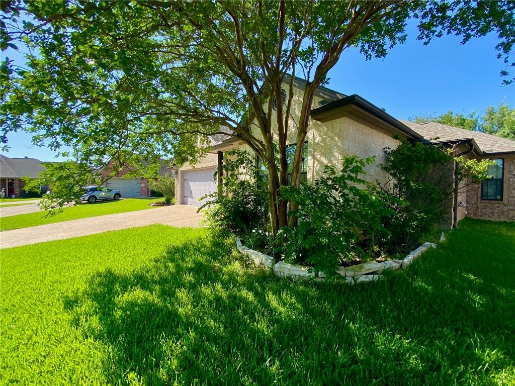 Photo of 3908 Faimes Ct Ct, College Station, TX 77845 (MLS # 26005393)