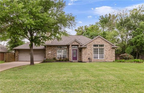 1119 Bayou Woods Drive, College Station, TX 77840 - MLS#: 24006992