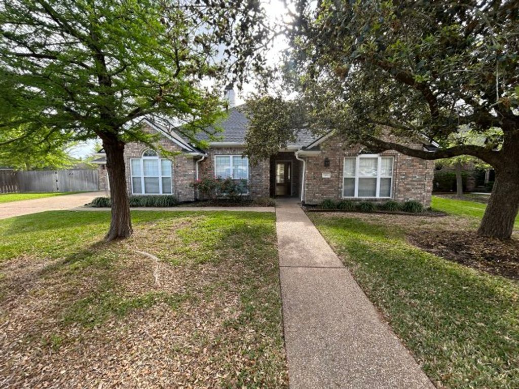 Photo of 701 Royal Adelade Drive, College Station, TX 77845 (MLS # 26005482)