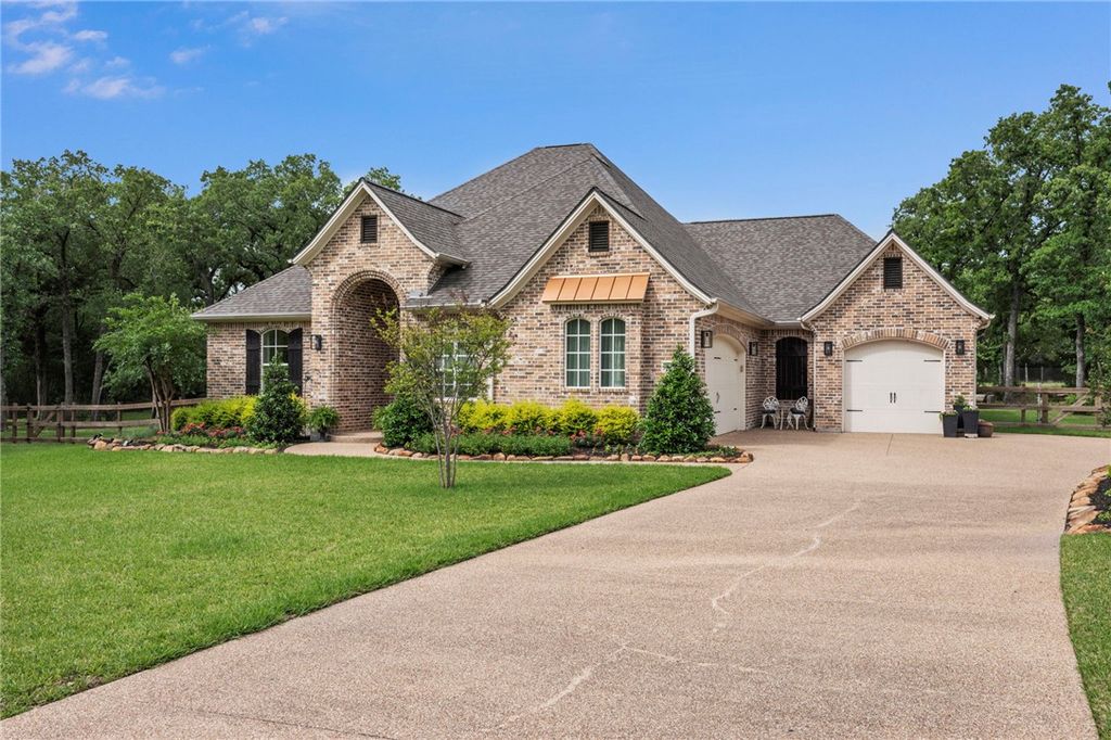 Photo of 18310 Cantle Court, College Station, TX 77845 (MLS # 26004936)