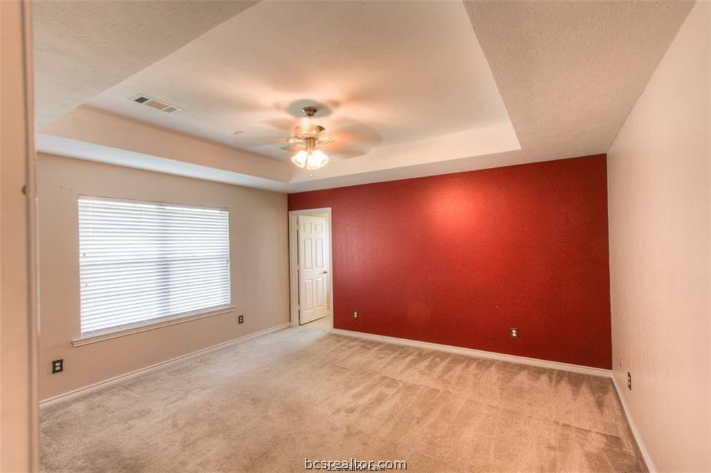 College Station, Texas 77845, United States, 4 Bedrooms Bedrooms, ,2 BathroomsBathrooms,Residential,Pending,58095