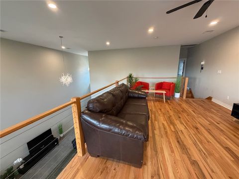 Tiny photo for 301 W 31st Street #202, Bryan, TX 77803 (MLS # 26003971)