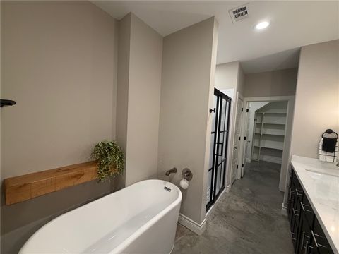 Tiny photo for 301 W 31st Street #202, Bryan, TX 77803 (MLS # 26003971)