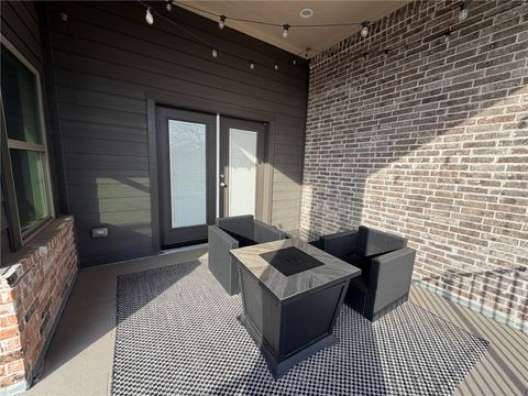 Tiny photo for 301 W 31st Street #202, Bryan, TX 77803 (MLS # 26003971)