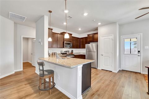 Tiny photo for 909 Davy Street, Brenham, TX 77833 (MLS # 26002707)