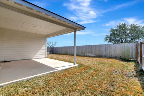 Tiny photo for 909 Davy Street, Brenham, TX 77833 (MLS # 26002707)