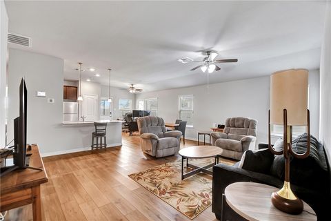 Tiny photo for 909 Davy Street, Brenham, TX 77833 (MLS # 26002707)