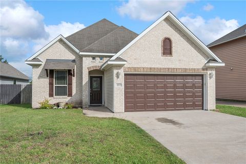 Tiny photo for 4102 Whispering Creek Drive, College Station, TX 77845 (MLS # 26006298)