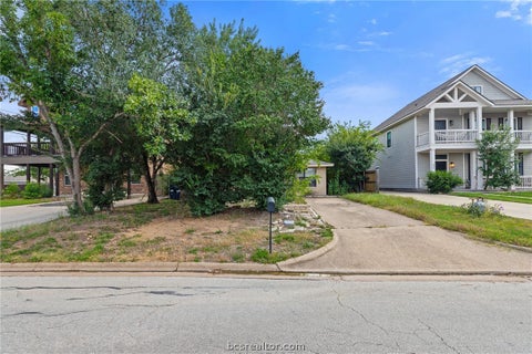 Tiny photo for 803 Fairview Avenue, College Station, TX 77840 (MLS # 26009707)