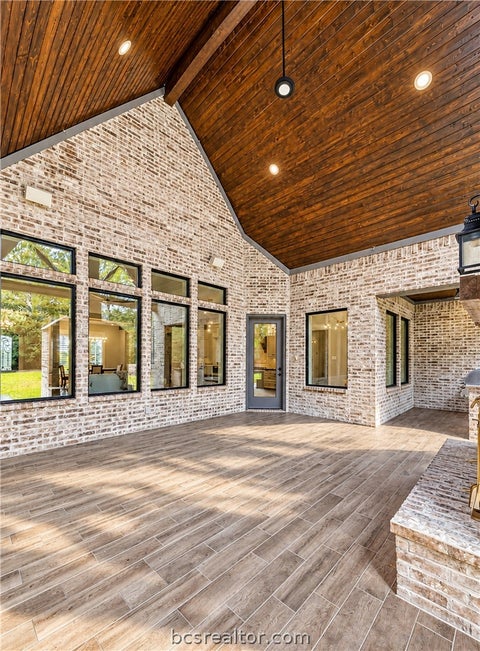 Tiny photo for 3232 Walnut Creek Court, Bryan, TX 77807 (MLS # 26012850)