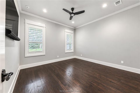 Tiny photo for 3232 Walnut Creek Court, Bryan, TX 77807 (MLS # 26012850)