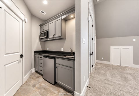 Tiny photo for 3232 Walnut Creek Court, Bryan, TX 77807 (MLS # 26012850)
