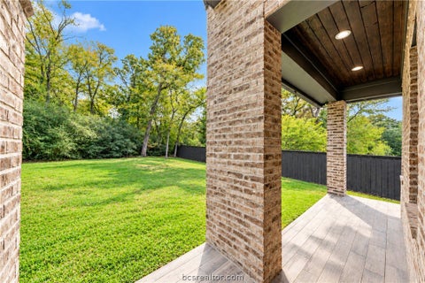 Tiny photo for 3232 Walnut Creek Court, Bryan, TX 77807 (MLS # 26012850)