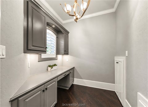 Tiny photo for 3232 Walnut Creek Court, Bryan, TX 77807 (MLS # 26012850)