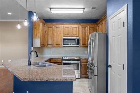 Tiny photo for 525 Oak Tree Lane, Franklin, TX 77856 (MLS # 26001809)