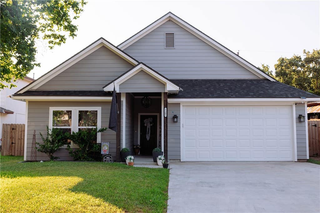 Photo of 3305 Judythe Court, Bryan, TX 77803 (MLS # 26009574)