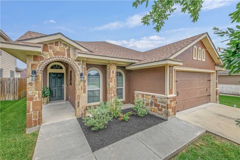 Photo of 1058 Venice Drive, Bryan, TX 77808 (MLS # 26004794)