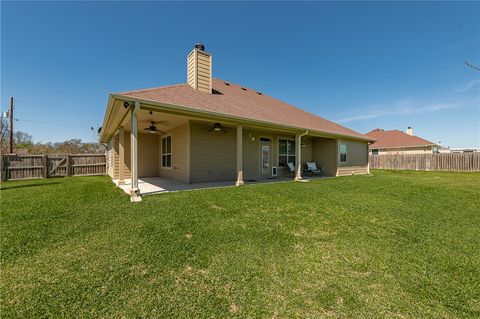 Tiny photo for 4265 Green Pastures, North Zulch, TX 77872 (MLS # 26000034)