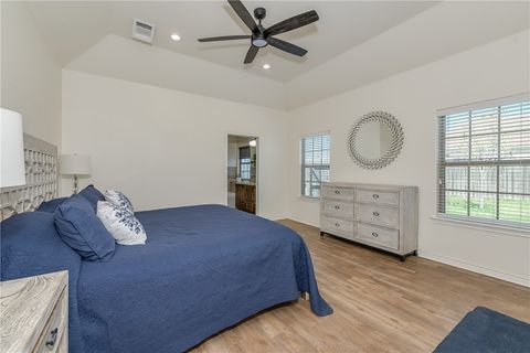 Tiny photo for 4265 Green Pastures, North Zulch, TX 77872 (MLS # 26000034)