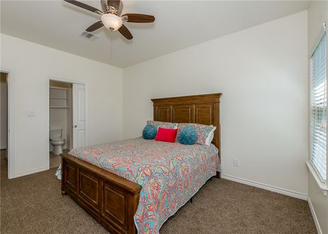 Tiny photo for 4265 Green Pastures, North Zulch, TX 77872 (MLS # 26000034)