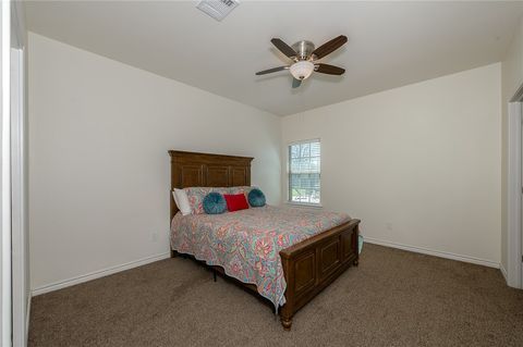 Tiny photo for 4265 Green Pastures, North Zulch, TX 77872 (MLS # 26000034)