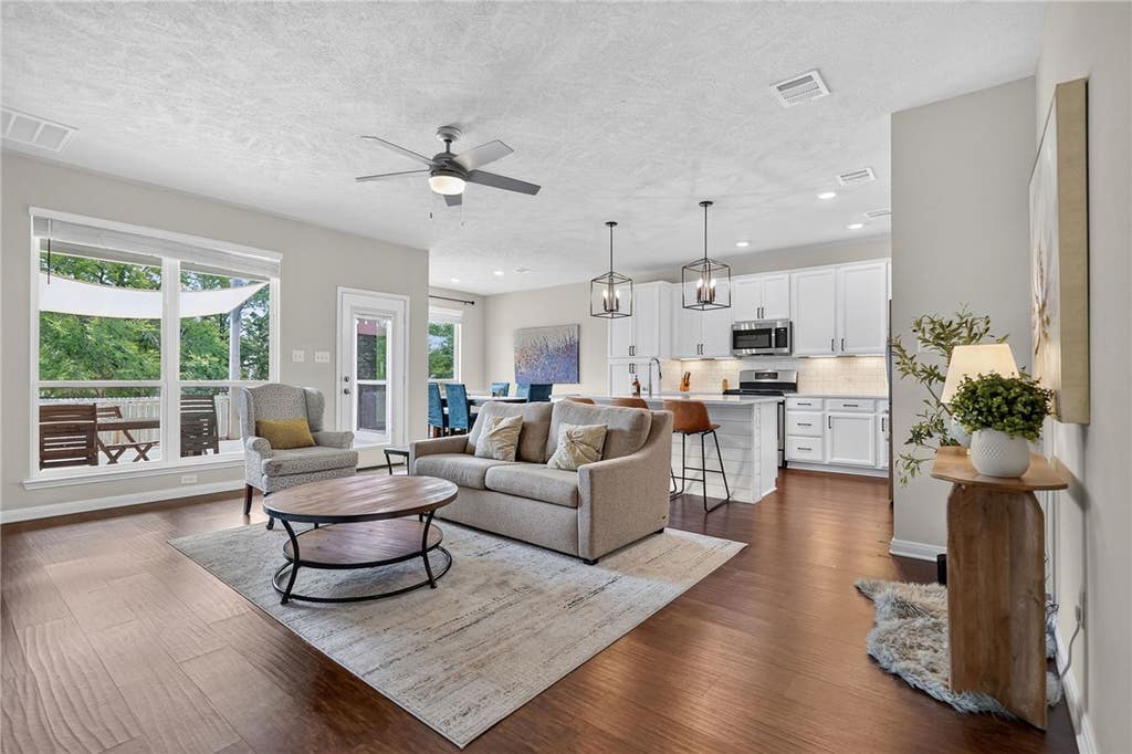 Photo of 4105 Gregg Court, College Station, TX 77845 (MLS # 26006330)
