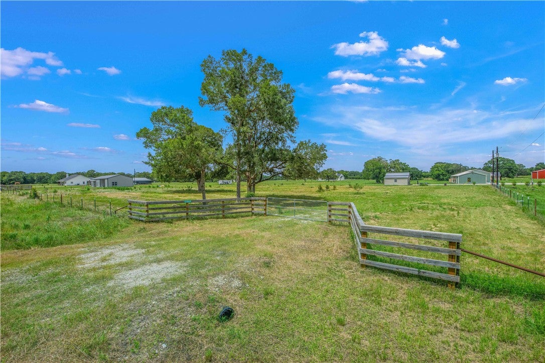 12889 Della Love Road