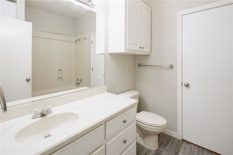 Tiny photo for 1702 Deacon Drive #101, College Station, TX 77845 (MLS # 26000008)