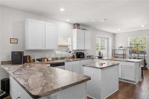 Tiny photo for 975 Harper Lane, Bryan, TX 77803 (MLS # 25011195)