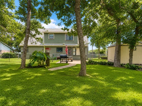 Tiny photo for 42 Golfview Drive, Hilltop Lakes, TX 77871 (MLS # 26007140)