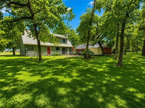 Tiny photo for 42 Golfview Drive, Hilltop Lakes, TX 77871 (MLS # 26007140)