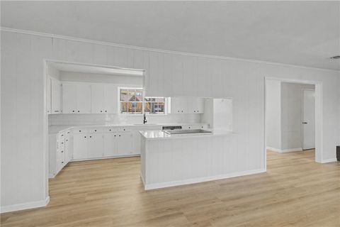 Tiny photo for 203 E Marietta Street, Madisonville, TX 77864 (MLS # 26003171)