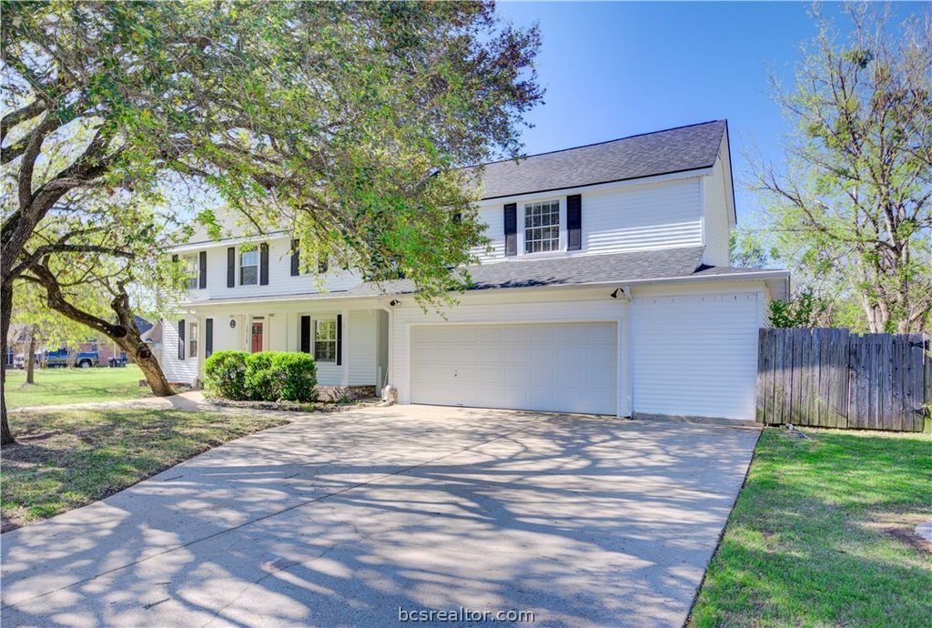 Photo of 1712 Glade Street, College Station, TX 77840 (MLS # 26003540)