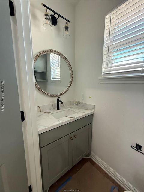 Tiny photo for 3245 Hunters Crossing Trail Trail, Bryan, TX 77808 (MLS # 26005481)