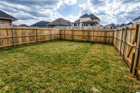 Tiny photo for 4014 Etonbury Avenue, College Station, TX 77845 (MLS # 26004128)