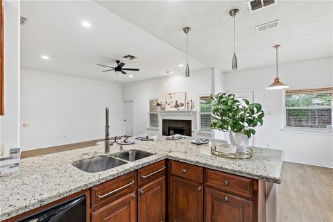 Tiny photo for 5310 Draycott Court, Bryan, TX 77802 (MLS # 26004165)