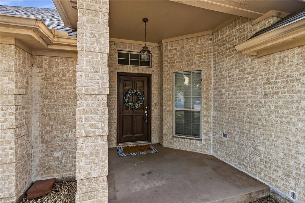 Photo of 5310 Draycott Court, Bryan, TX 77802 (MLS # 26004165)