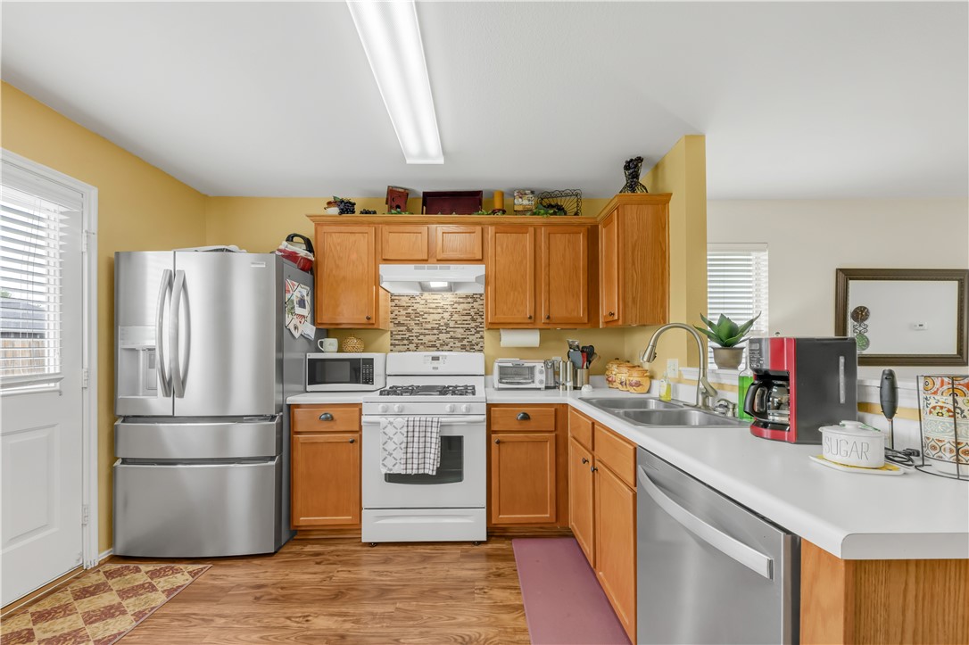 College Station, Texas 77845, United States, 3 Bedrooms Bedrooms, ,2 BathroomsBathrooms,Residential,Pending,153630