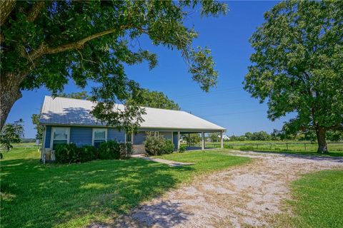 Photo of 15989 SH 30, Richards, TX 77873 (MLS # 25010822)