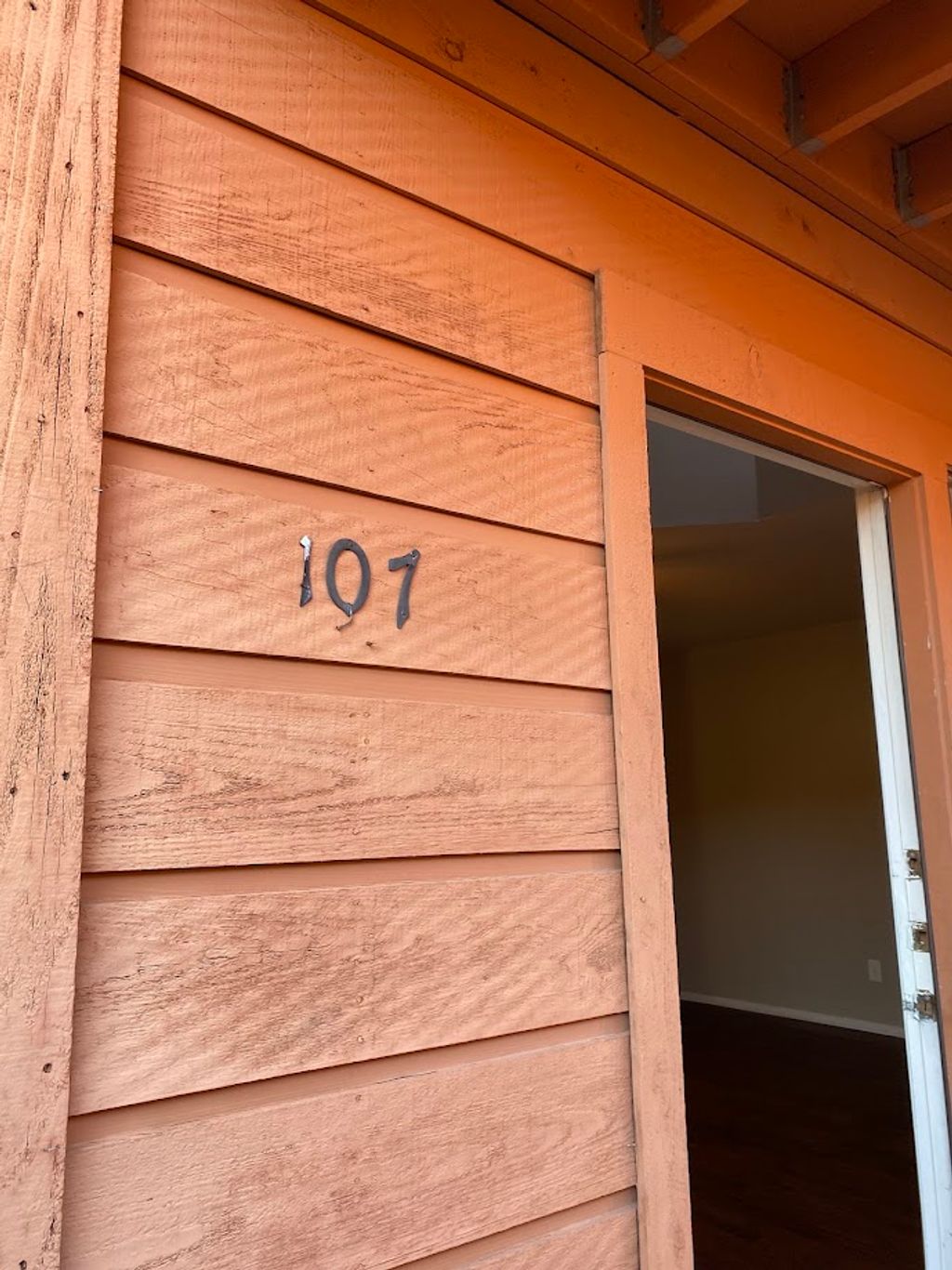 Photo of 1305 W Villa Maria Road #B107, Bryan, TX 77801 (MLS # 26001213)