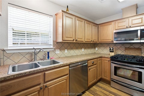 Tiny photo for 1103 Harrisonburg Lane, College Station, TX 77845 (MLS # 26008880)