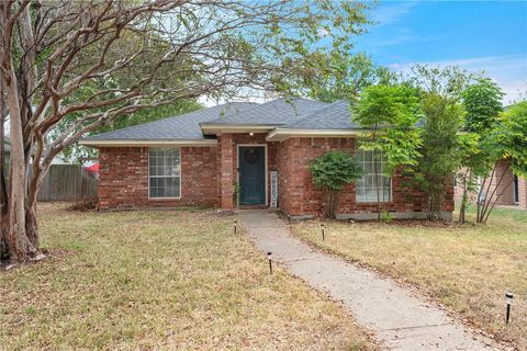 Photo of 2303 Carnation Court, College Station, TX 77840 (MLS # 25010957)