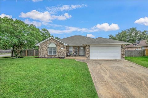 Photo of 1414 Kernstown Lane, College Station, TX 77845 (MLS # 26004876)