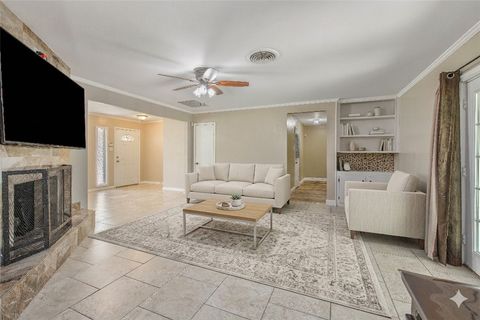 Tiny photo for 1905 Carter Creek Parkway, Bryan, TX 77802 (MLS # 26003960)